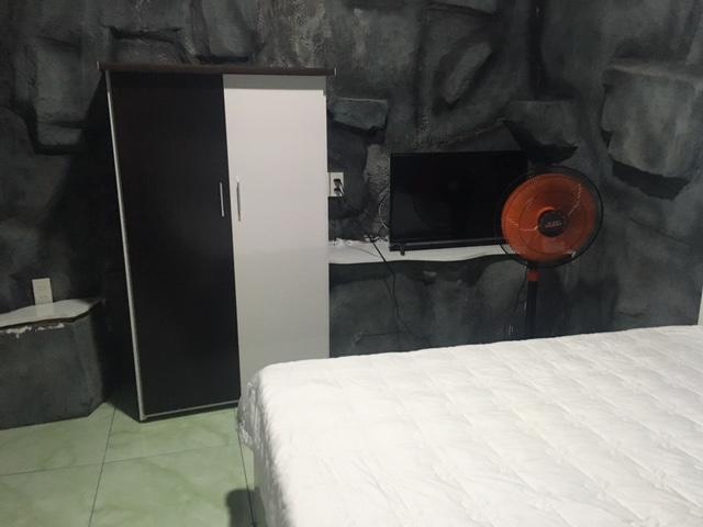 Jiny Tran Hotel Duong Dong  Buitenkant foto