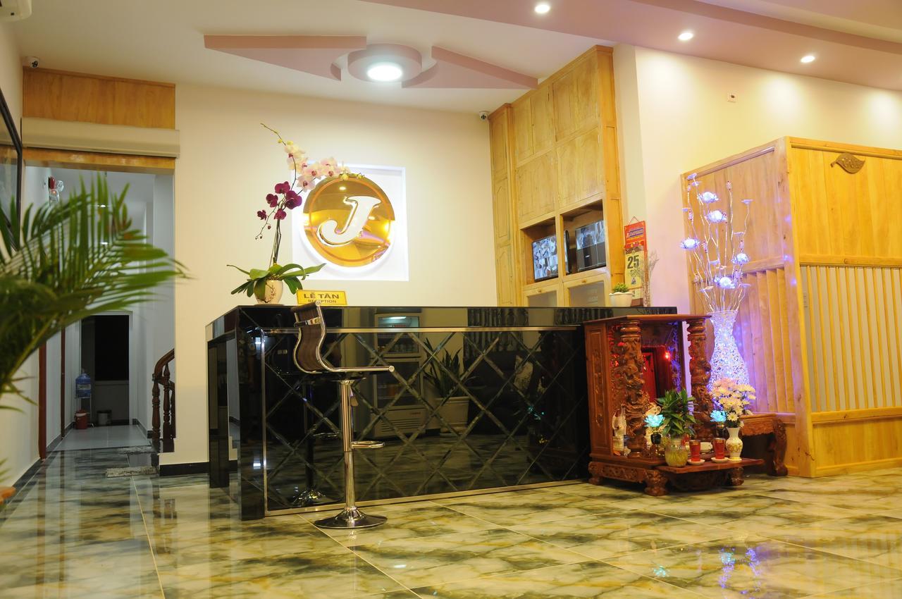 Jiny Tran Hotel Duong Dong  Buitenkant foto