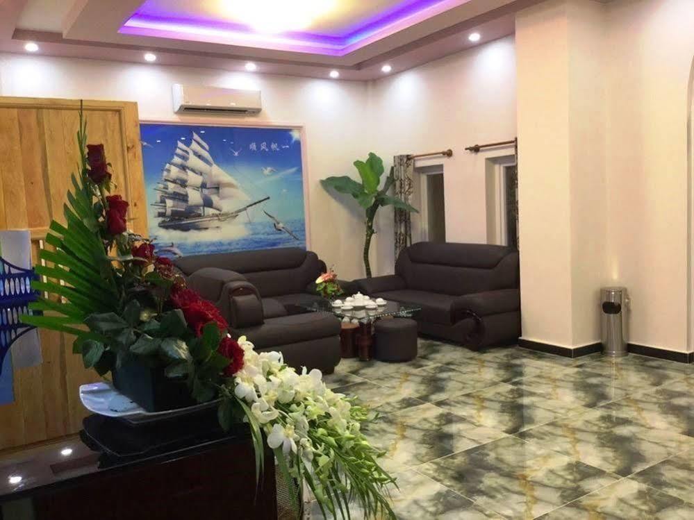 Jiny Tran Hotel Duong Dong  Buitenkant foto