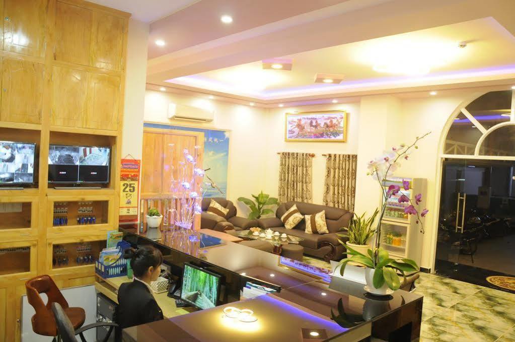 Jiny Tran Hotel Duong Dong  Buitenkant foto